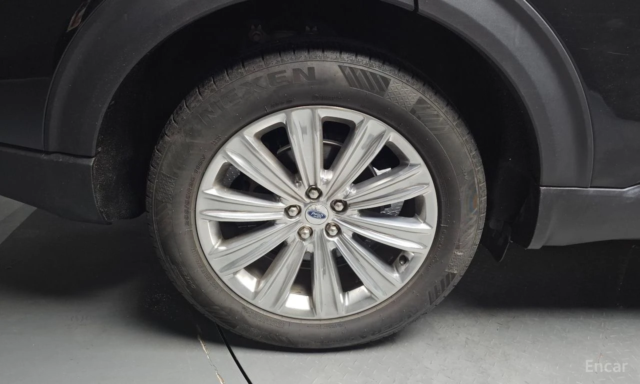 Ford Explorer 2.3 LIMITED 4x4* DISTRONIC* 360* ПОДГРЕВ* ОБДУХ* , снимка 5 - Автомобили и джипове - 55531567
