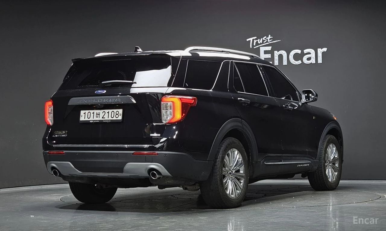 Ford Explorer 2.3 LIMITED 4x4* DISTRONIC* 360* ПОДГРЕВ* ОБДУХ* , снимка 3 - Автомобили и джипове - 55531567