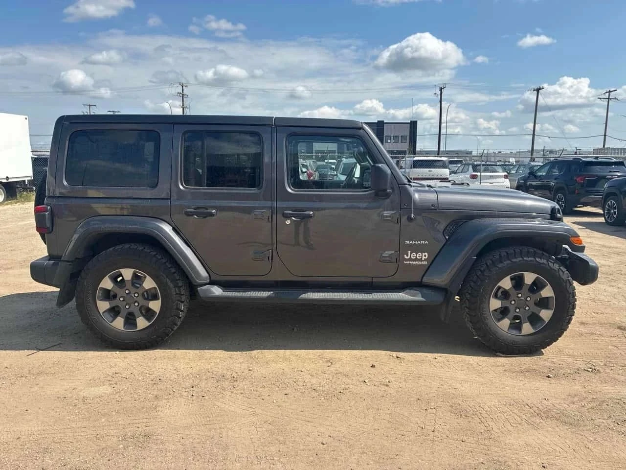 Jeep Wrangler UNLIMITED8SAHARA* Back cam* Long base* Подгрев* , снимка 3 - Автомобили и джипове - 55805354