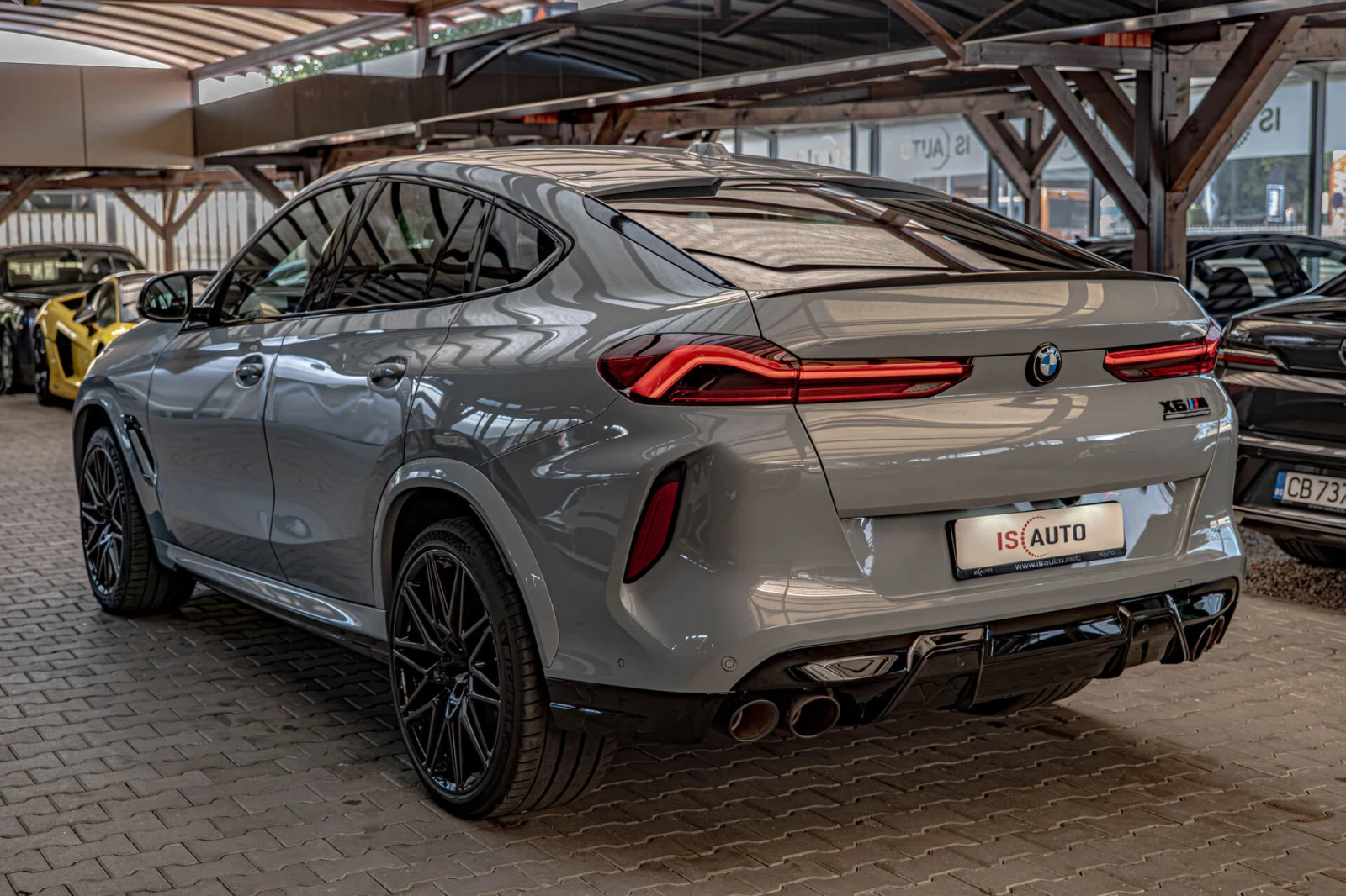 BMW X6 M/Competition/Harman Kardon/HuD/Карбон/Камера 360/, снимка 6 - Автомобили и джипове - 55825431