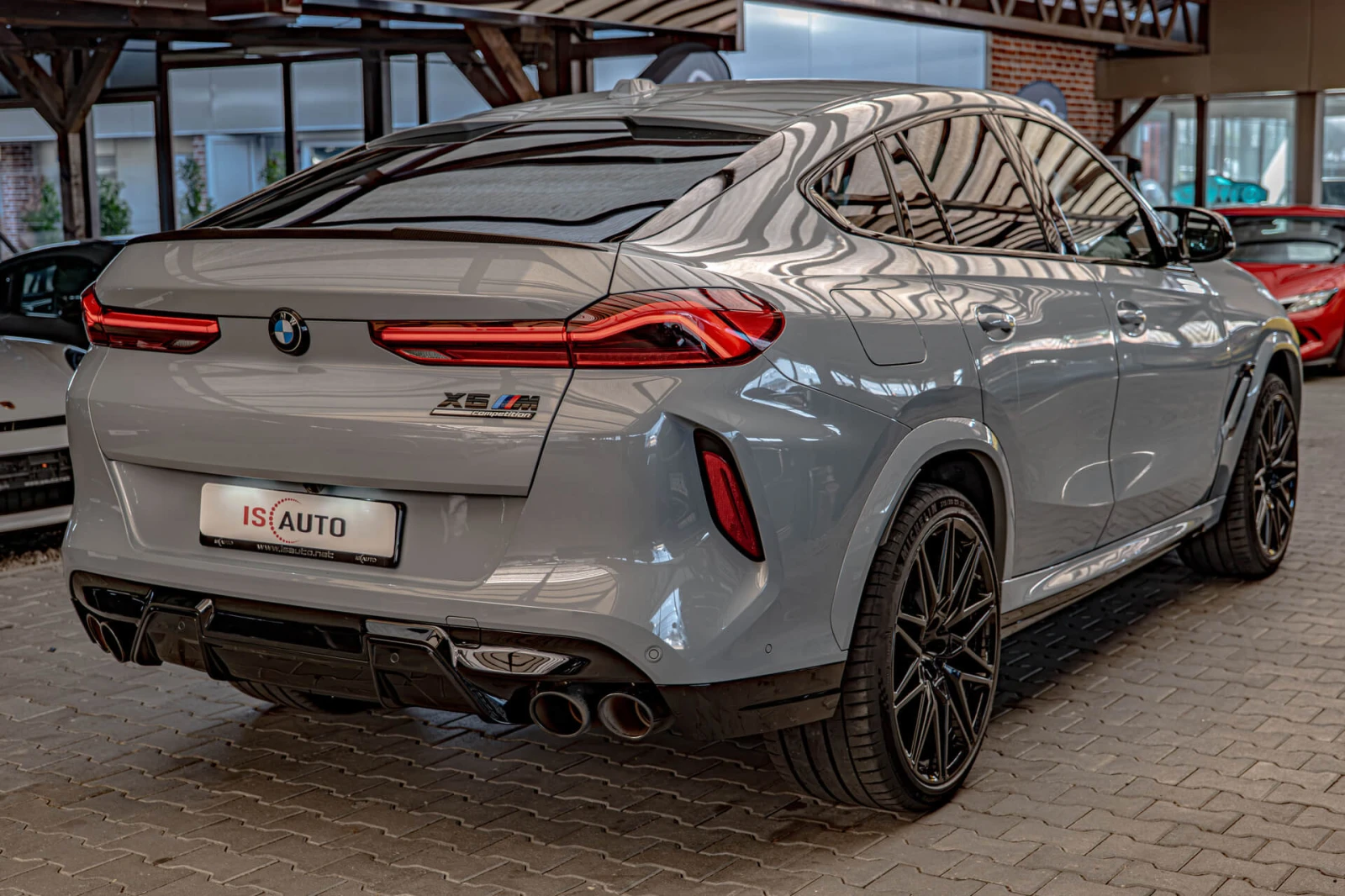 BMW X6 M/Competition/Harman Kardon/HuD/Карбон/Камера 360/, снимка 5 - Автомобили и джипове - 55825431