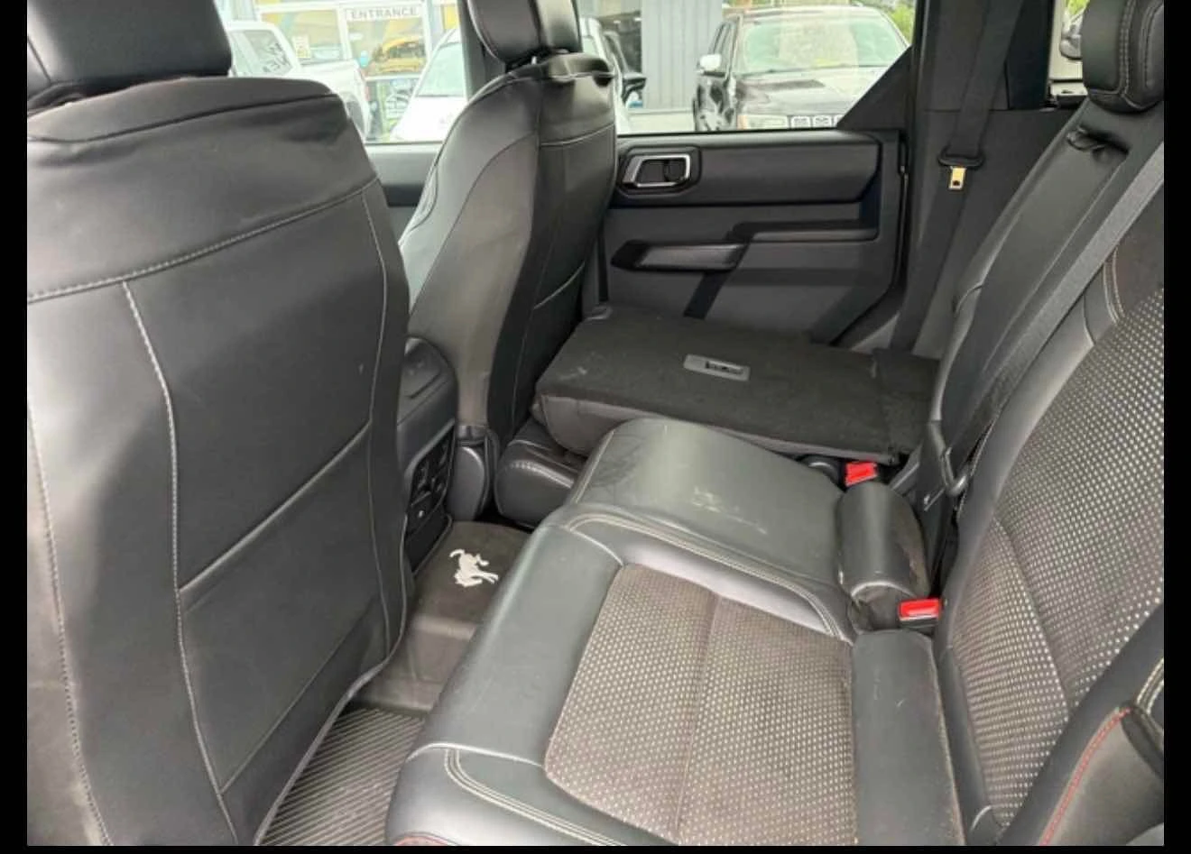 Ford Bronco * Raptor * CARFAX * ОПЦИЯ ЗА ФИНАНСИРАНЕ, снимка 10 - Автомобили и джипове - 55887335