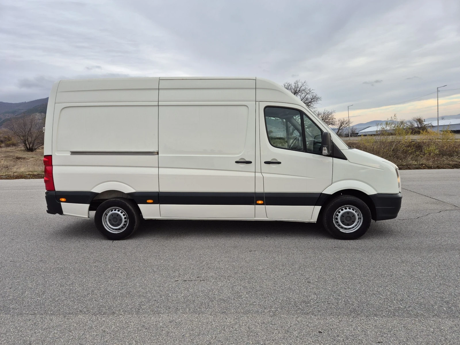 VW Crafter 2.5 TDI - изображение 3