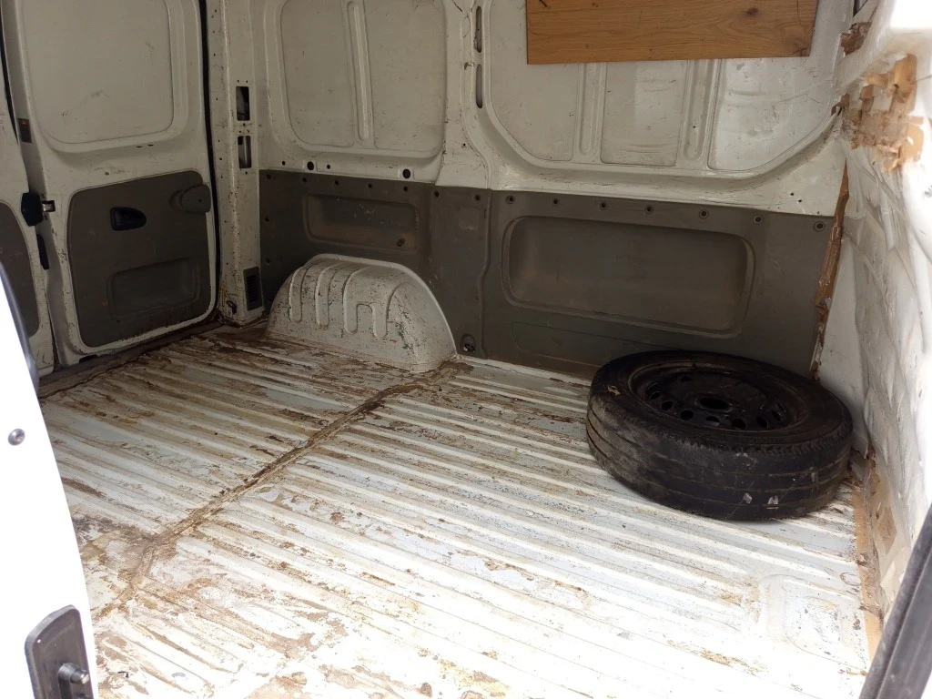 Opel Vivaro 2.0D, снимка 7 - Бусове и автобуси - 54637516