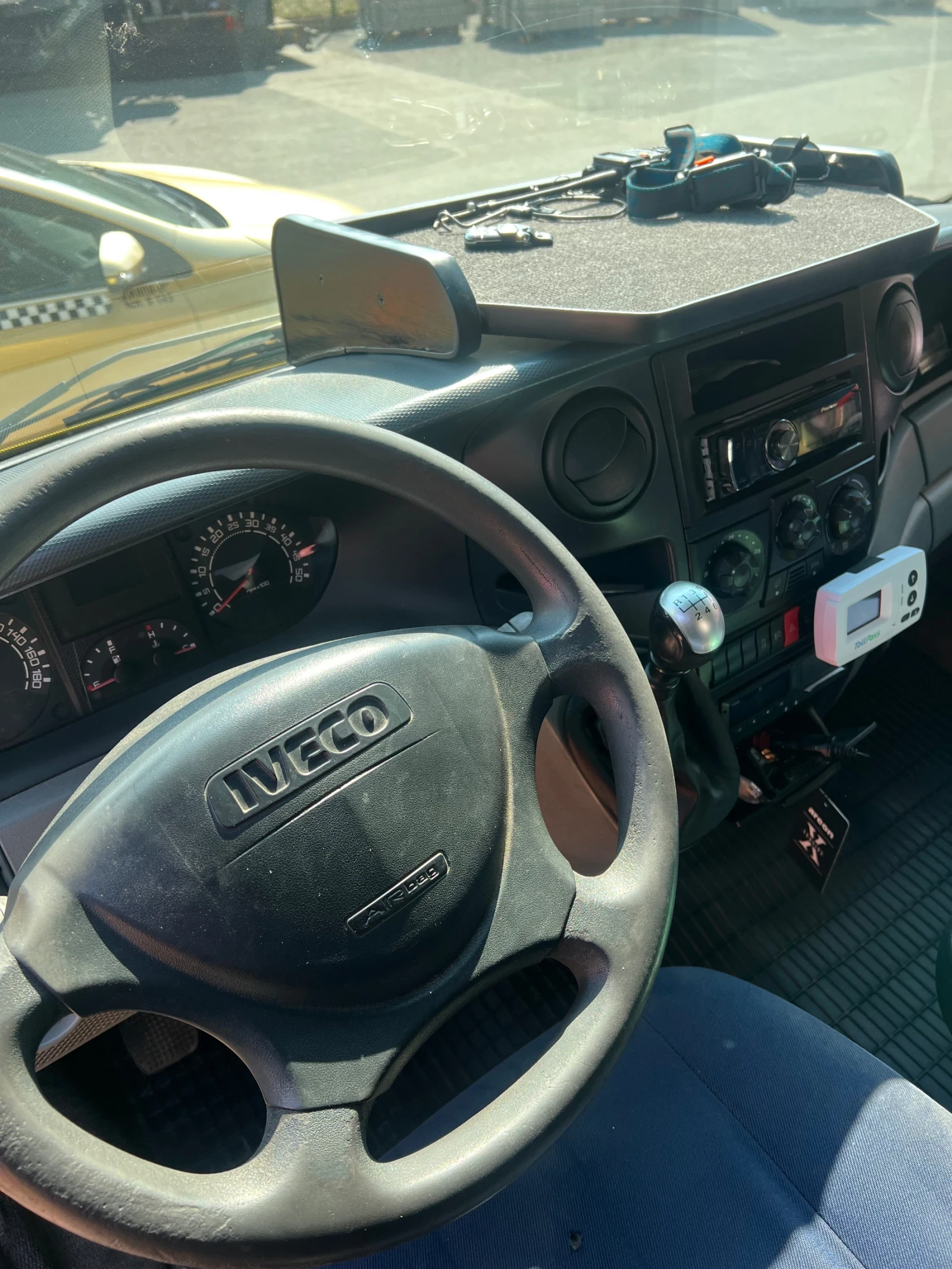 Iveco Daily 3.0, снимка 8 - Камиони - 56166263