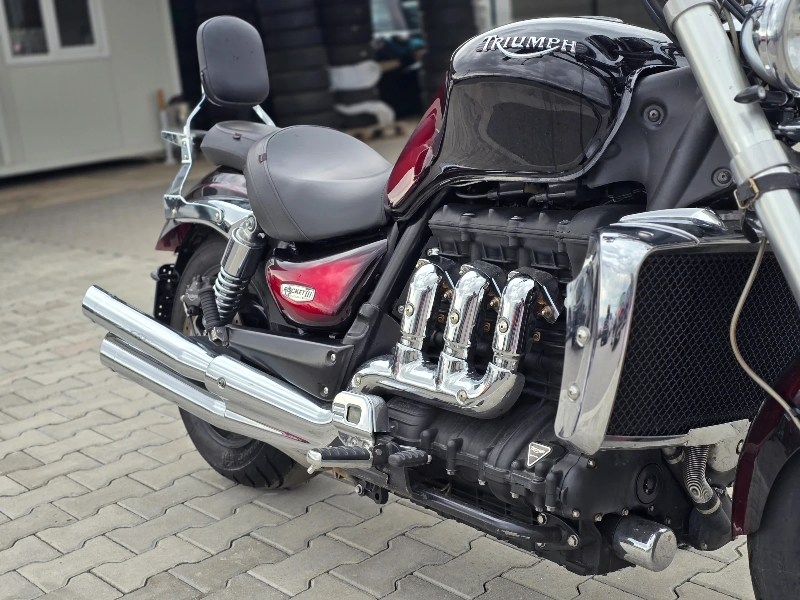 Triumph Rocket III 2300 2 броя Швейцария  - изображение 9