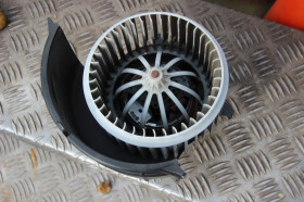 Вентилатор за парно за Q7 3.0 TDI  2007 г.  , снимка 1 - Части - 43877550