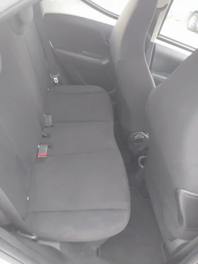 Toyota Aygo, снимка 10