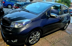 Toyota Yaris 1.4d4d-автомат-нави-кожа-japan, снимка 2