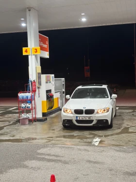 BMW 330 LCI   197 к. с. / Автомат / M-пакет /CIC - 23000 лв. / 11759.71 € - 21919753 7