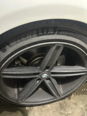 BMW 330 LCI   197 к. с. / Автомат / M-пакет /CIC - 23000 лв. / 11759.71 € - 21919753 10