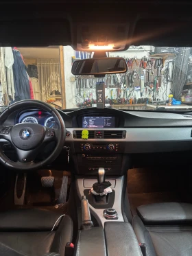 BMW 330 LCI   197 к. с. / Автомат / M-пакет /CIC - 23000 лв. / 11759.71 € - 21919753 6
