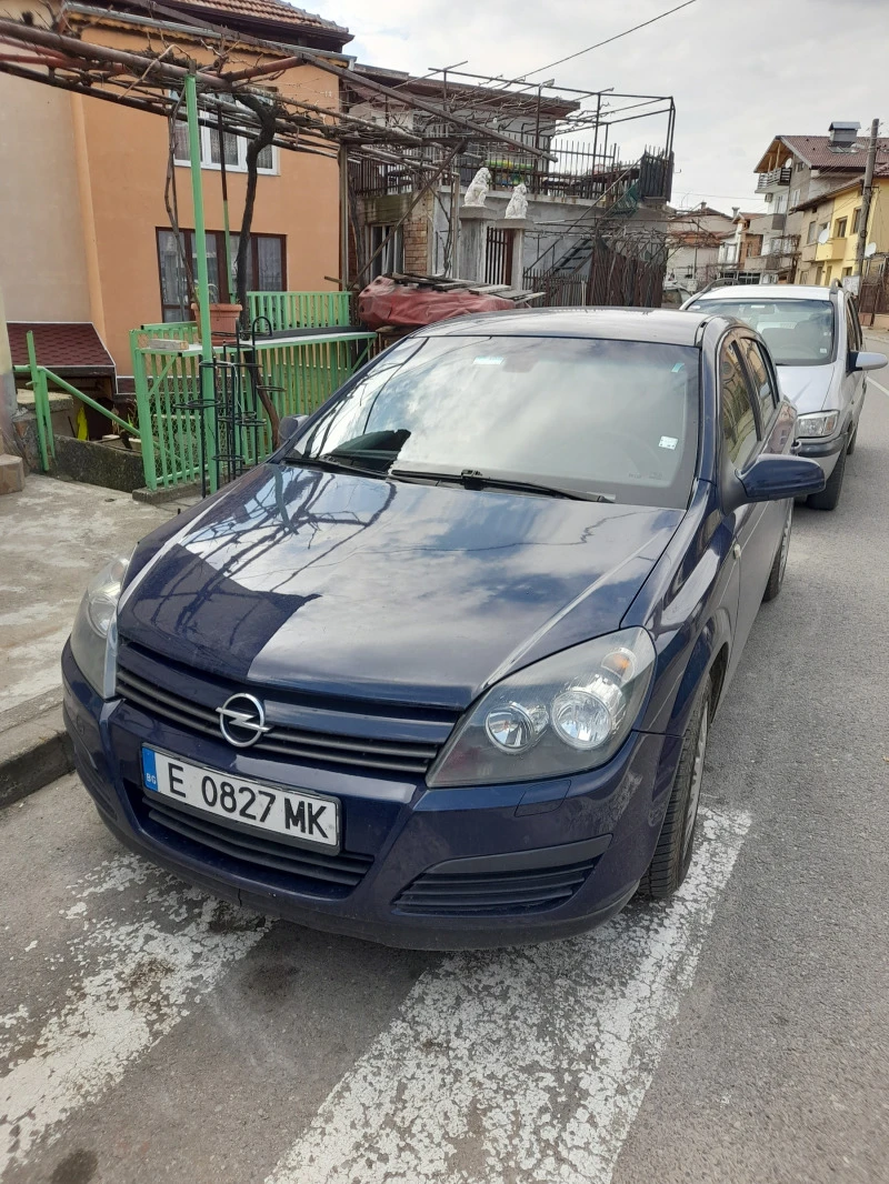 Opel Astra H, снимка 1 - Автомобили и джипове - 45974566