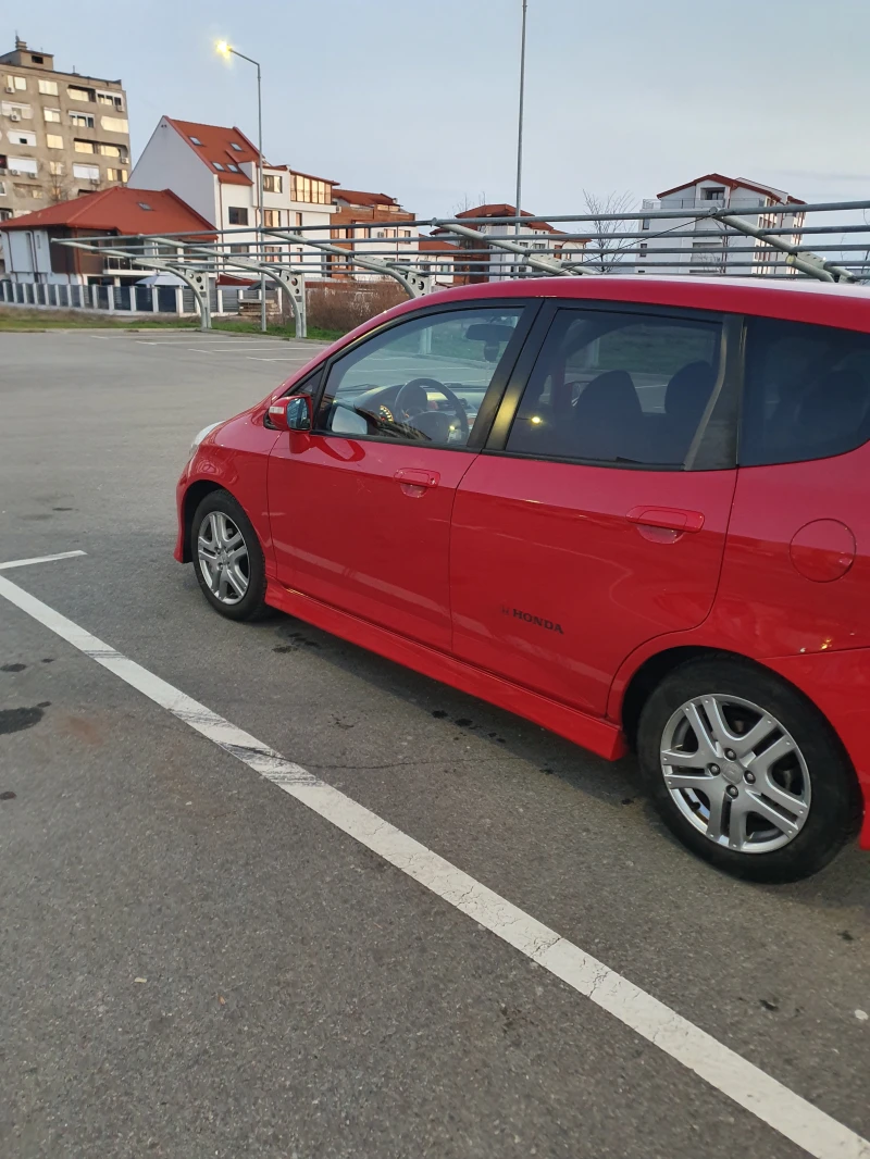 Honda Jazz, снимка 10 - Автомобили и джипове - 48491097