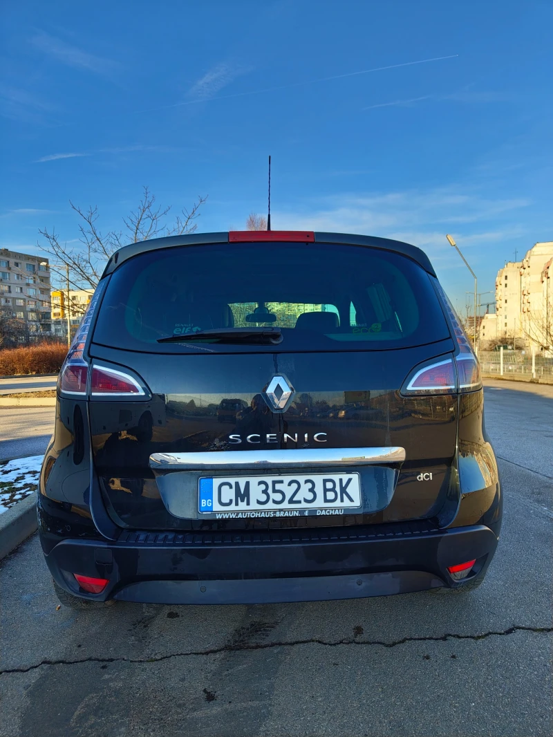 Renault Scenic BOSE 1.6 DCI, снимка 5 - Автомобили и джипове - 48575026