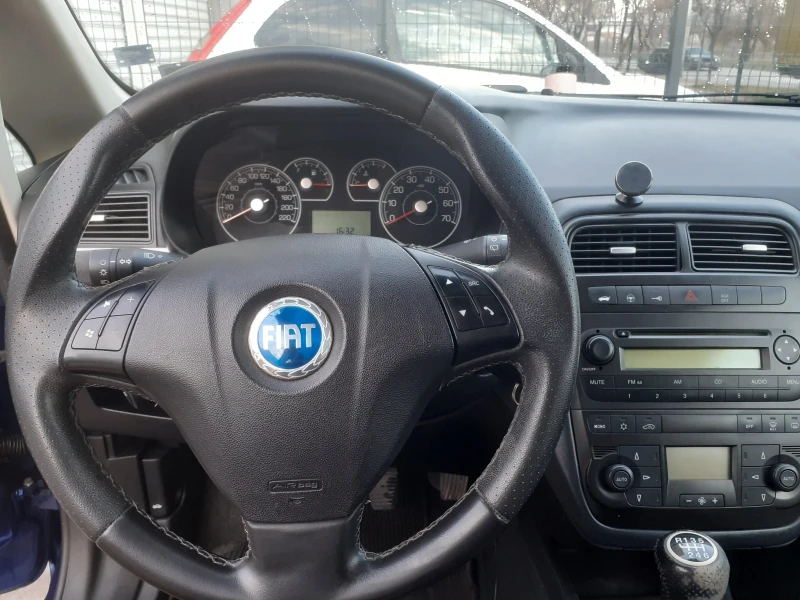 Fiat Punto, снимка 9 - Автомобили и джипове - 48884394