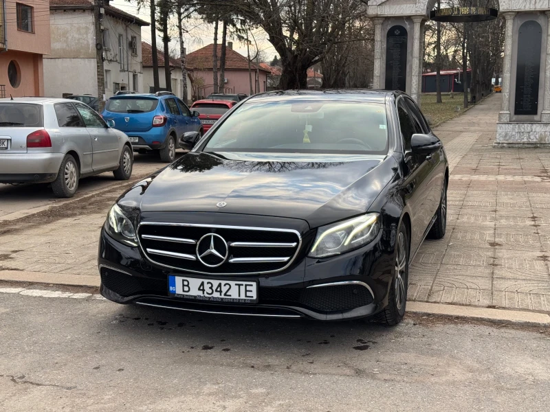 Mercedes-Benz E 200 Digital 9-G Tronic Ambient!, снимка 2 - Автомобили и джипове - 49302849