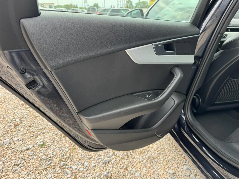 Audi A4 2.0TDI S-line, снимка 7 - Автомобили и джипове - 51192536