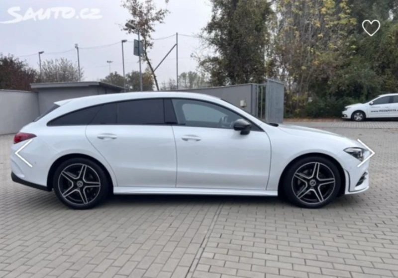 Mercedes-Benz CLA 200 AMG Line бяла перла, снимка 8 - Автомобили и джипове - 51957226