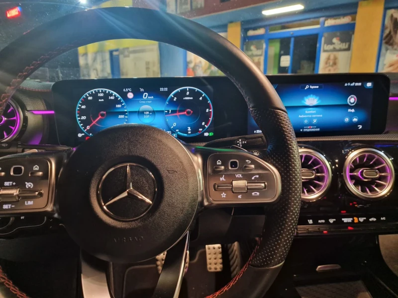 Mercedes-Benz CLA 200 AMG Line бяла перла, снимка 2 - Автомобили и джипове - 51957226