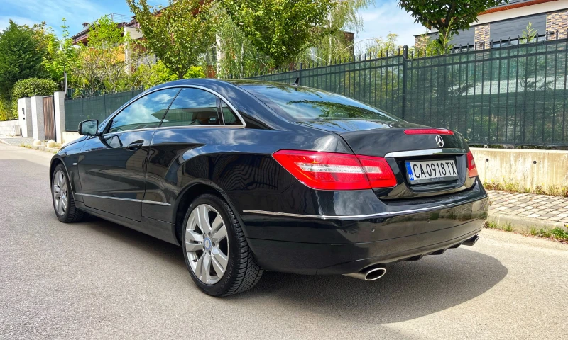 Mercedes-Benz E 350 CGI BlueEFFICIENCY V6 7G-TRONIC, снимка 5 - Автомобили и джипове - 51908179