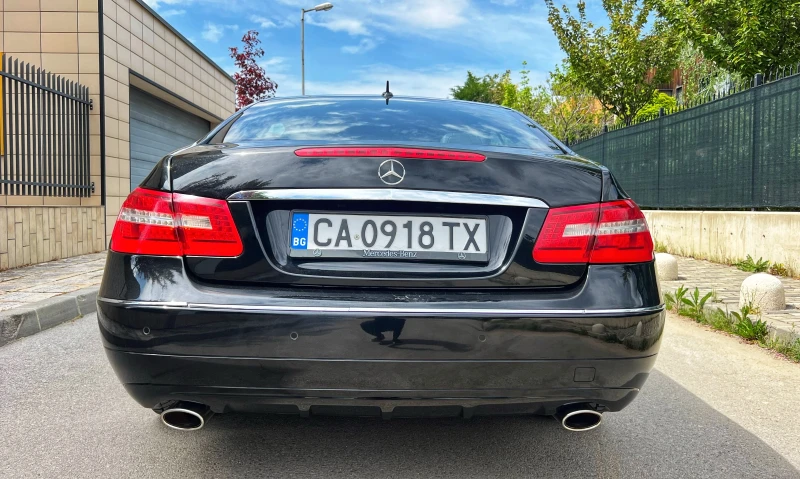 Mercedes-Benz E 350 CGI BlueEFFICIENCY V6 7G-TRONIC, снимка 4 - Автомобили и джипове - 51908179