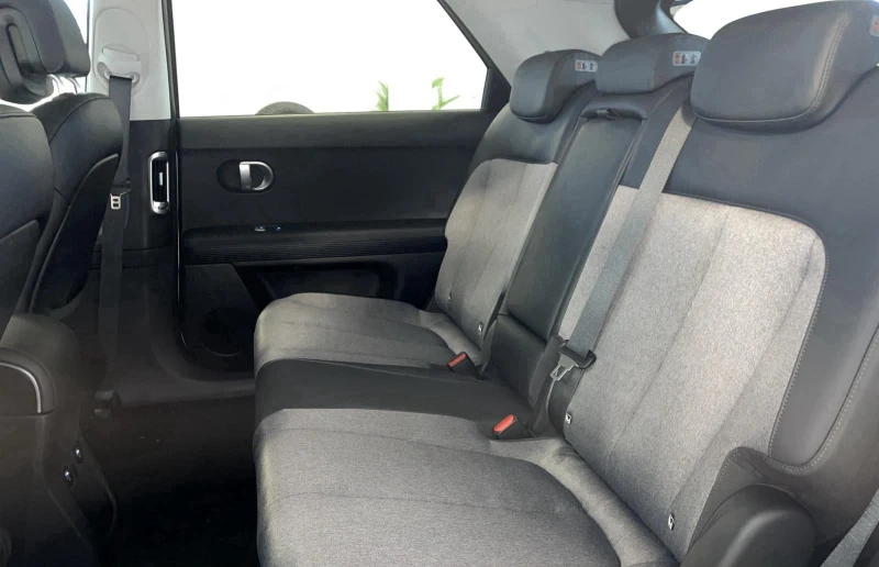 Hyundai Ioniq 5 77.4kW* LED* DISTR* NAVI* CAM* , снимка 13 - Автомобили и джипове - 52120419