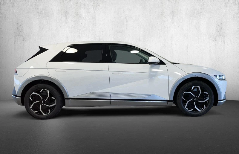 Hyundai Ioniq 5 77.4kW* LED* DISTR* NAVI* CAM* , снимка 4 - Автомобили и джипове - 52120419