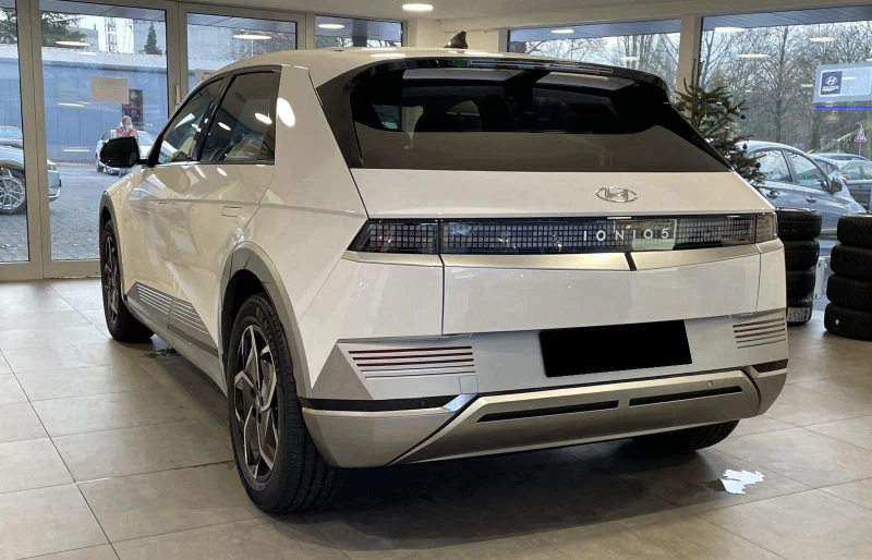 Hyundai Ioniq 5 77.4kW* LED* DISTR* NAVI* CAM* , снимка 7 - Автомобили и джипове - 52120419