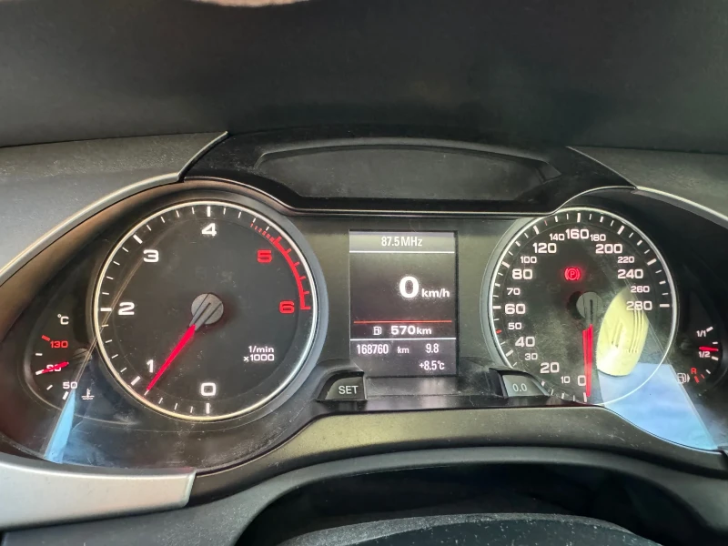 Audi A4 2.0 136hp, снимка 15 - Автомобили и джипове - 52541604