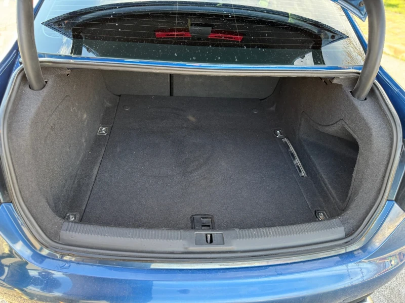 Audi A4 2.0 136hp, снимка 16 - Автомобили и джипове - 52541604