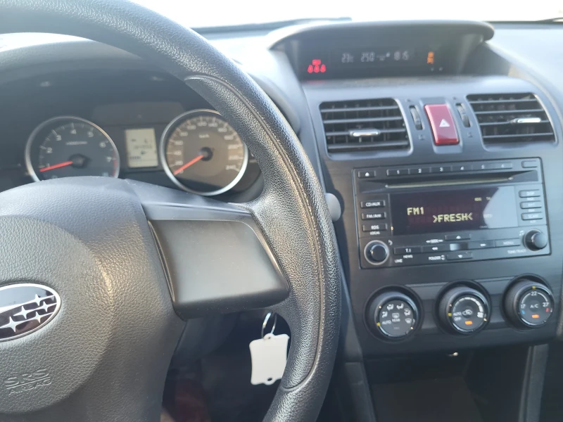 Subaru XV 2000, снимка 14 - Автомобили и джипове - 52701991