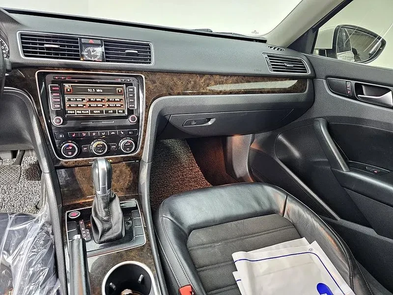 VW Passat 2.0 Tdi B7 - изображение 10