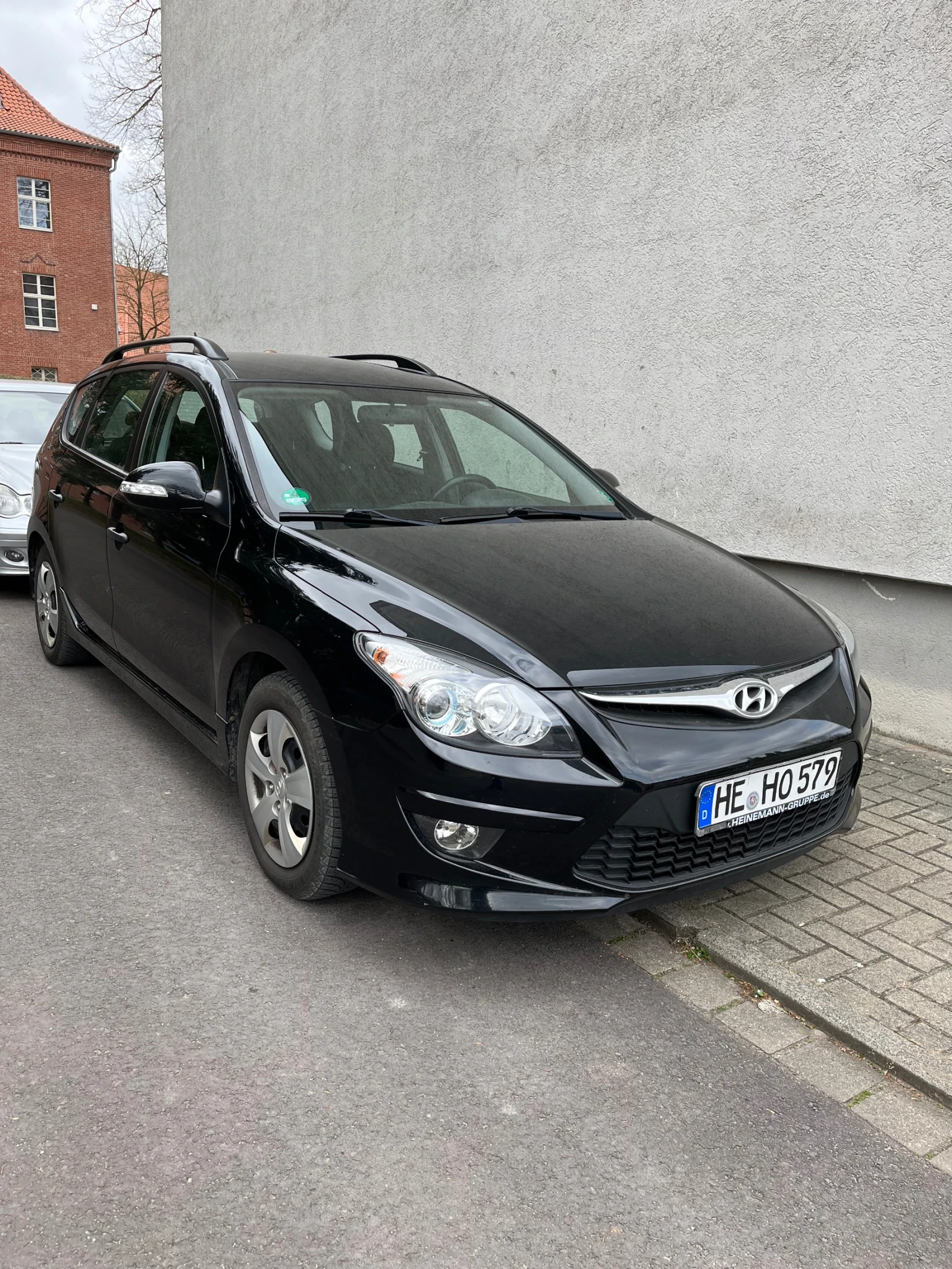 Hyundai I30 1.6crdi - изображение 4