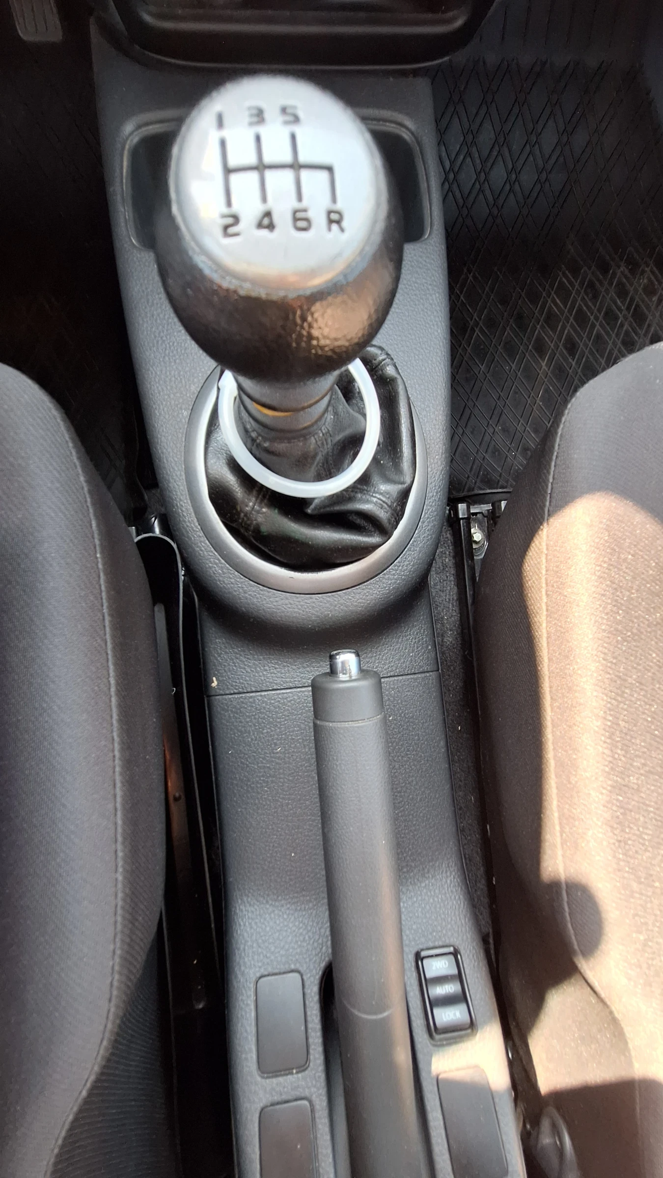Fiat Sedici  Джип 4?4 - изображение 8