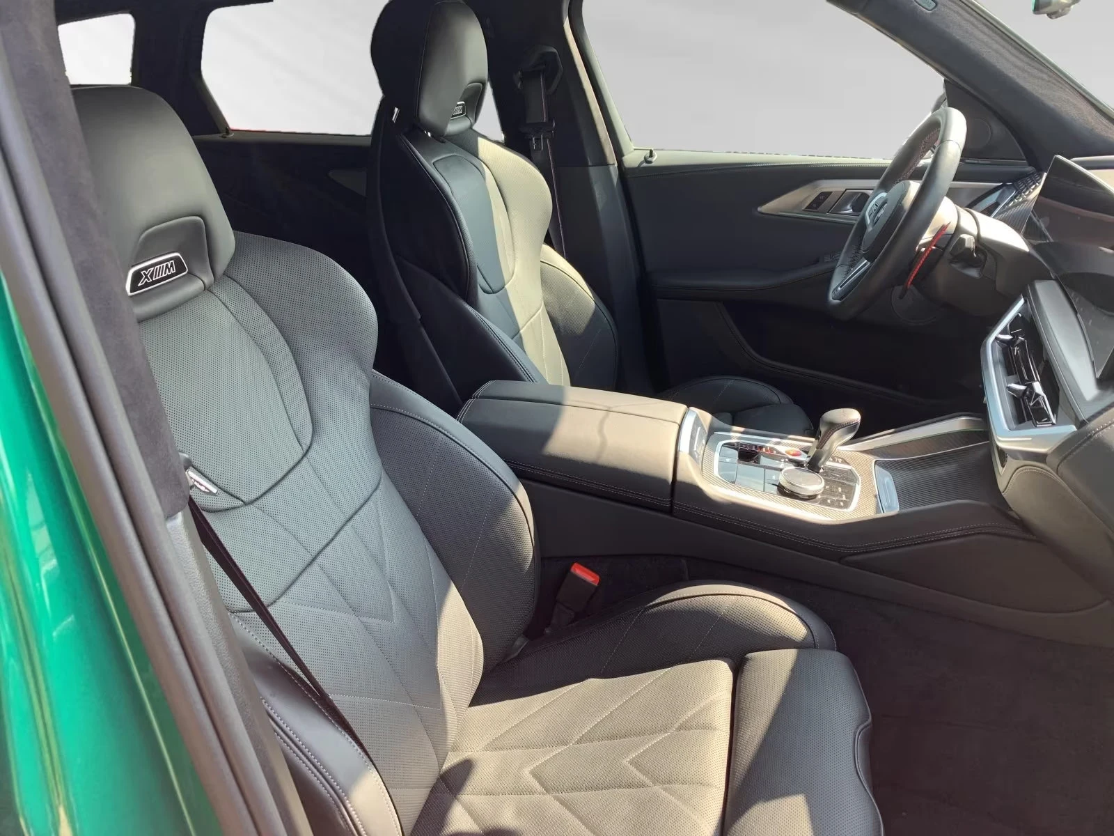 BMW XM 50e/PREMIUM/476HP/SPORT/CAM/ACC/AMBI/105g - изображение 10