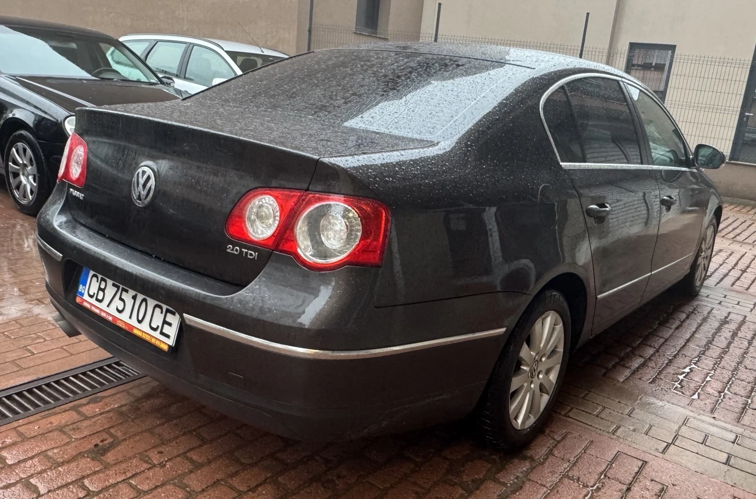 VW Passat СЕДАН, АВТОМАТ - изображение 5