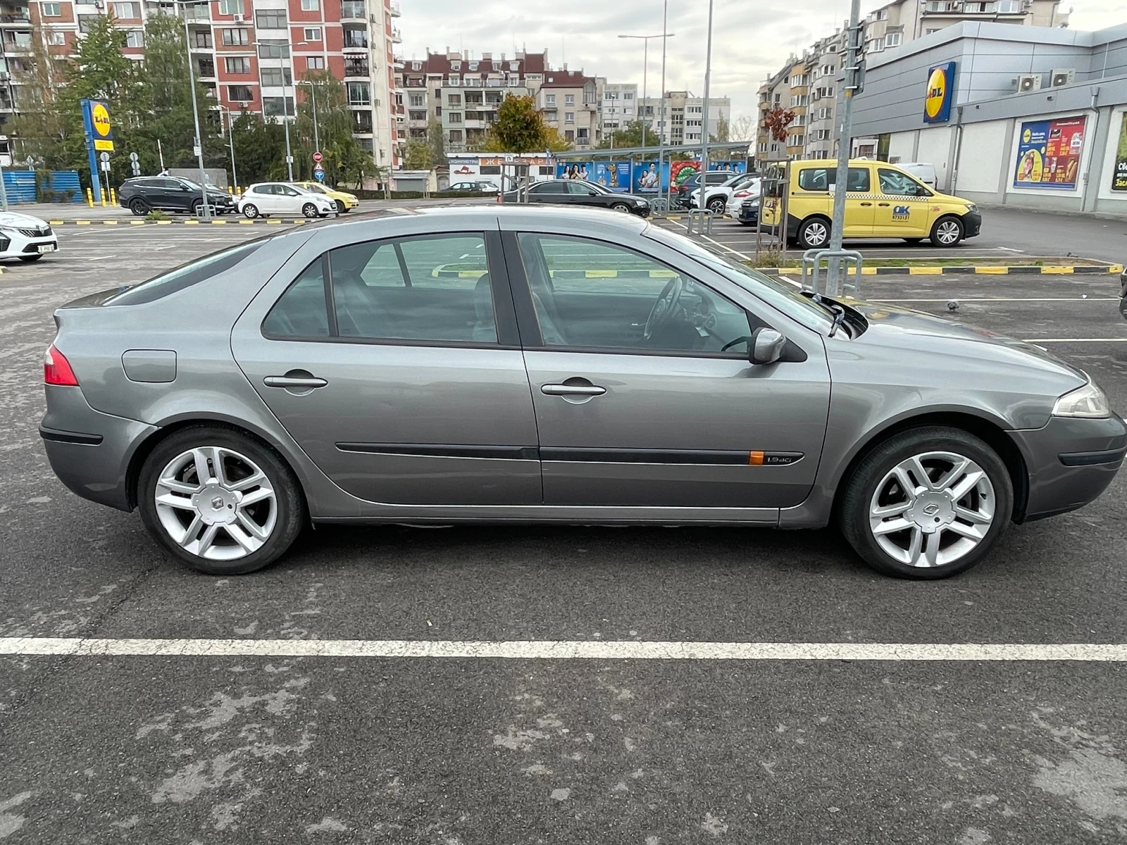 Renault Laguna | Mobile.bg — изображение 4