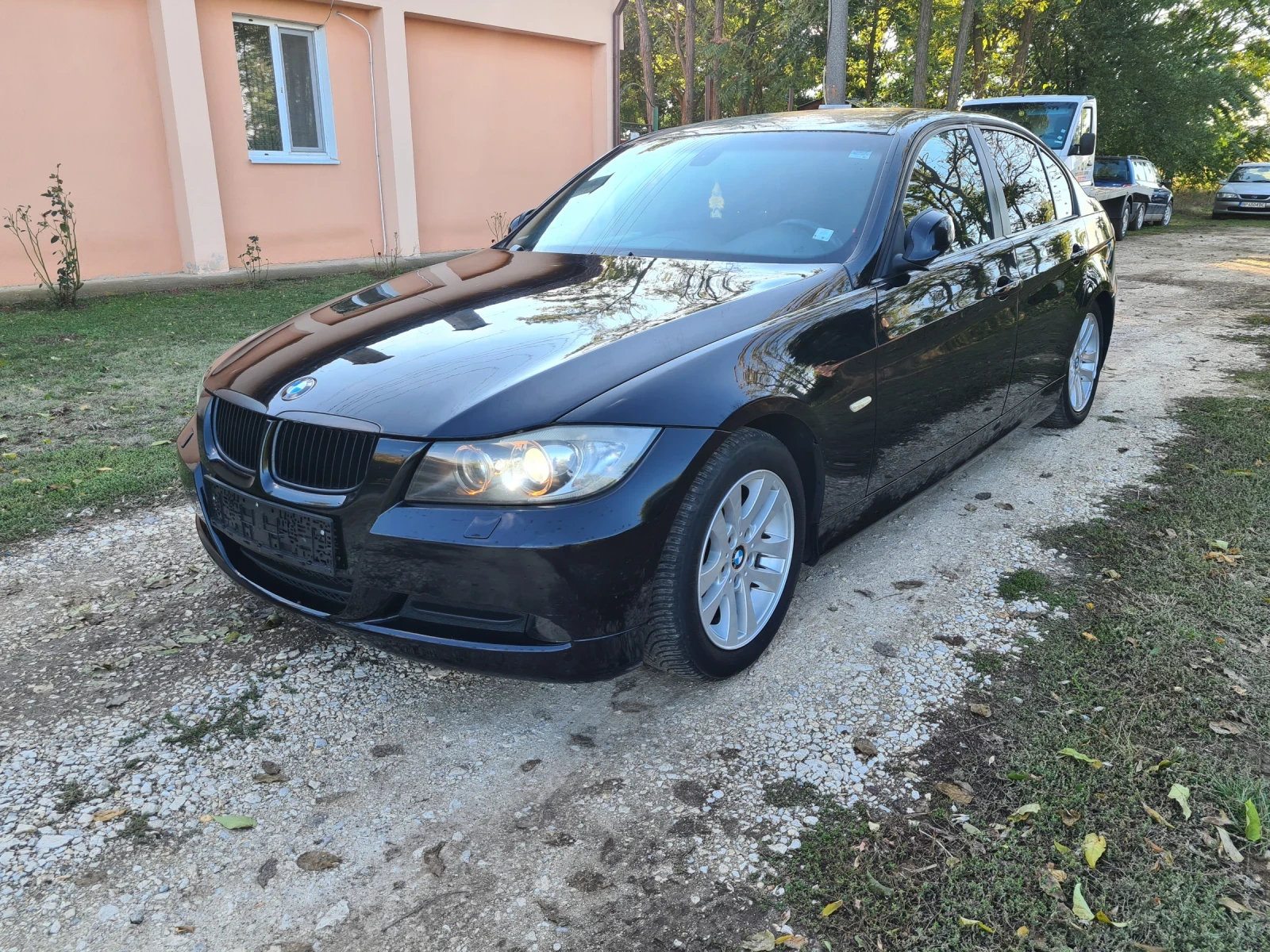 BMW 318  - изображение 2