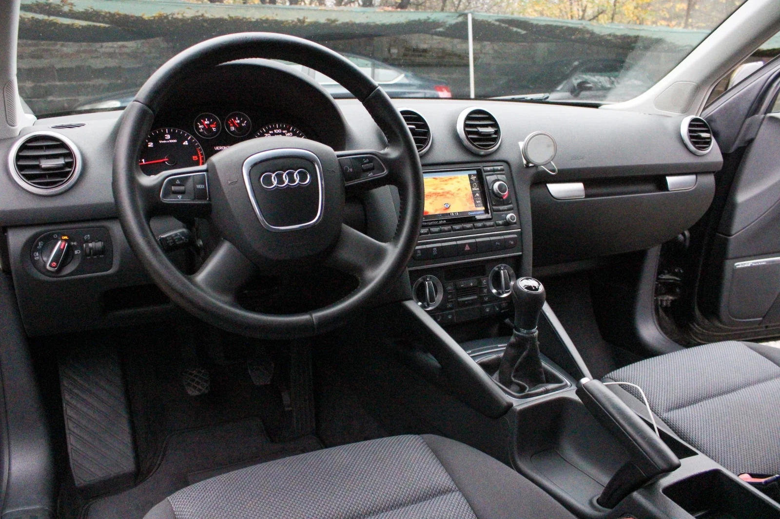 Audi A3 2.0TDI FACELIFT / NAVI PLUS / BOSE / PARK ASSIST | Mobile.bg   13