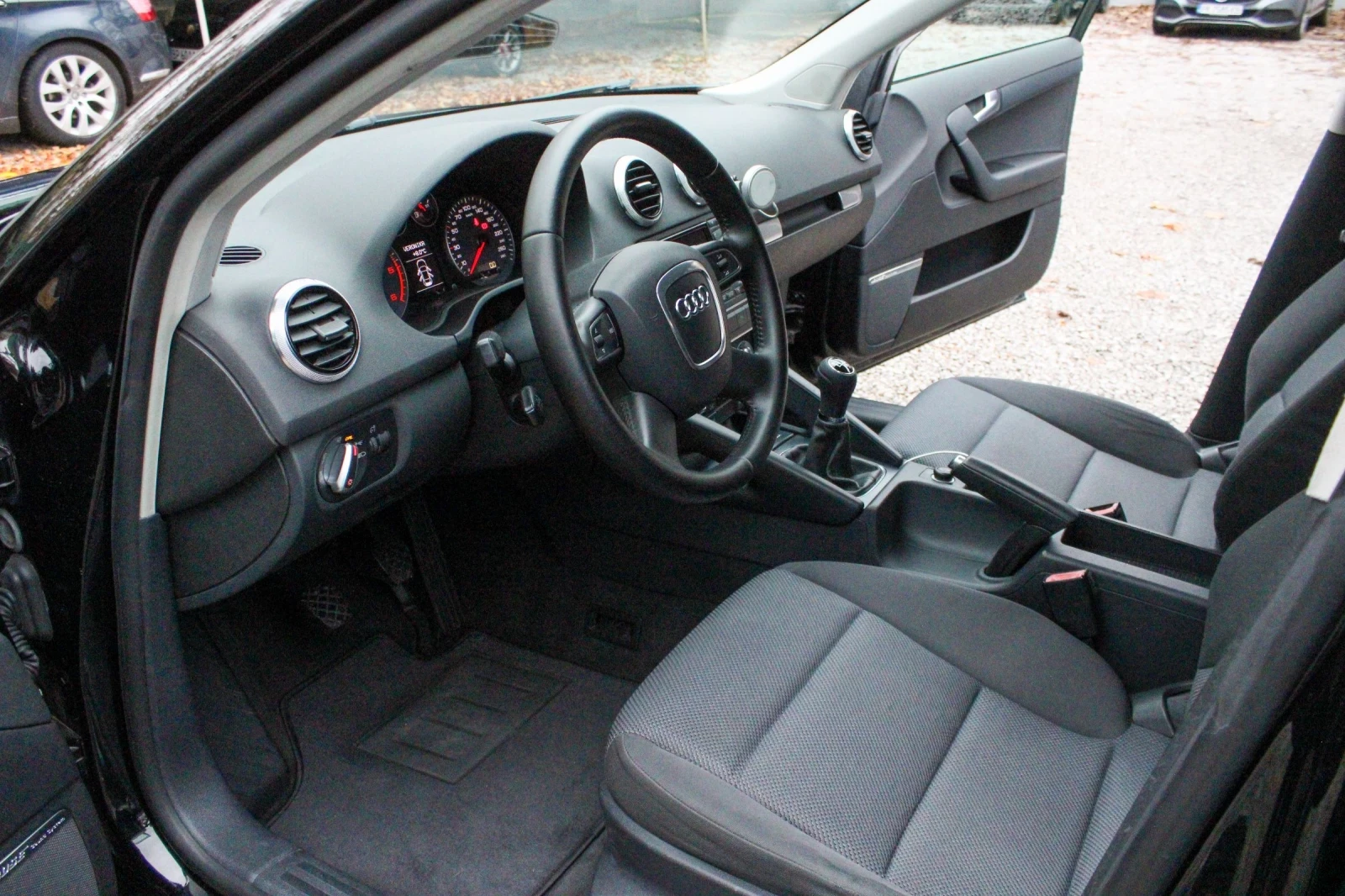 Audi A3 2.0TDI FACELIFT / NAVI PLUS / BOSE / PARK ASSIST | Mobile.bg   9