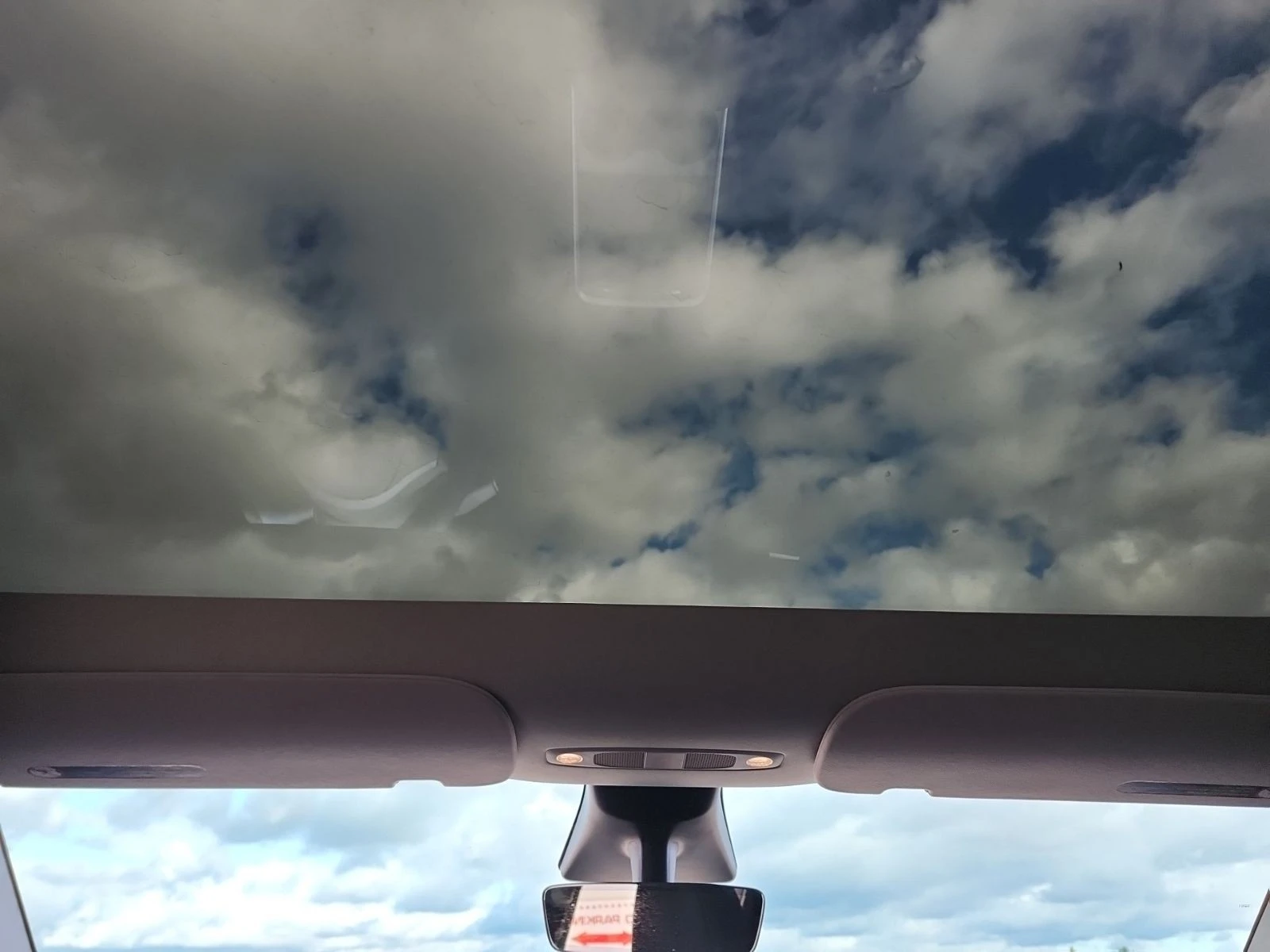 Tesla Model Y PERFORMANCE CARFAX    | Mobile.bg   10