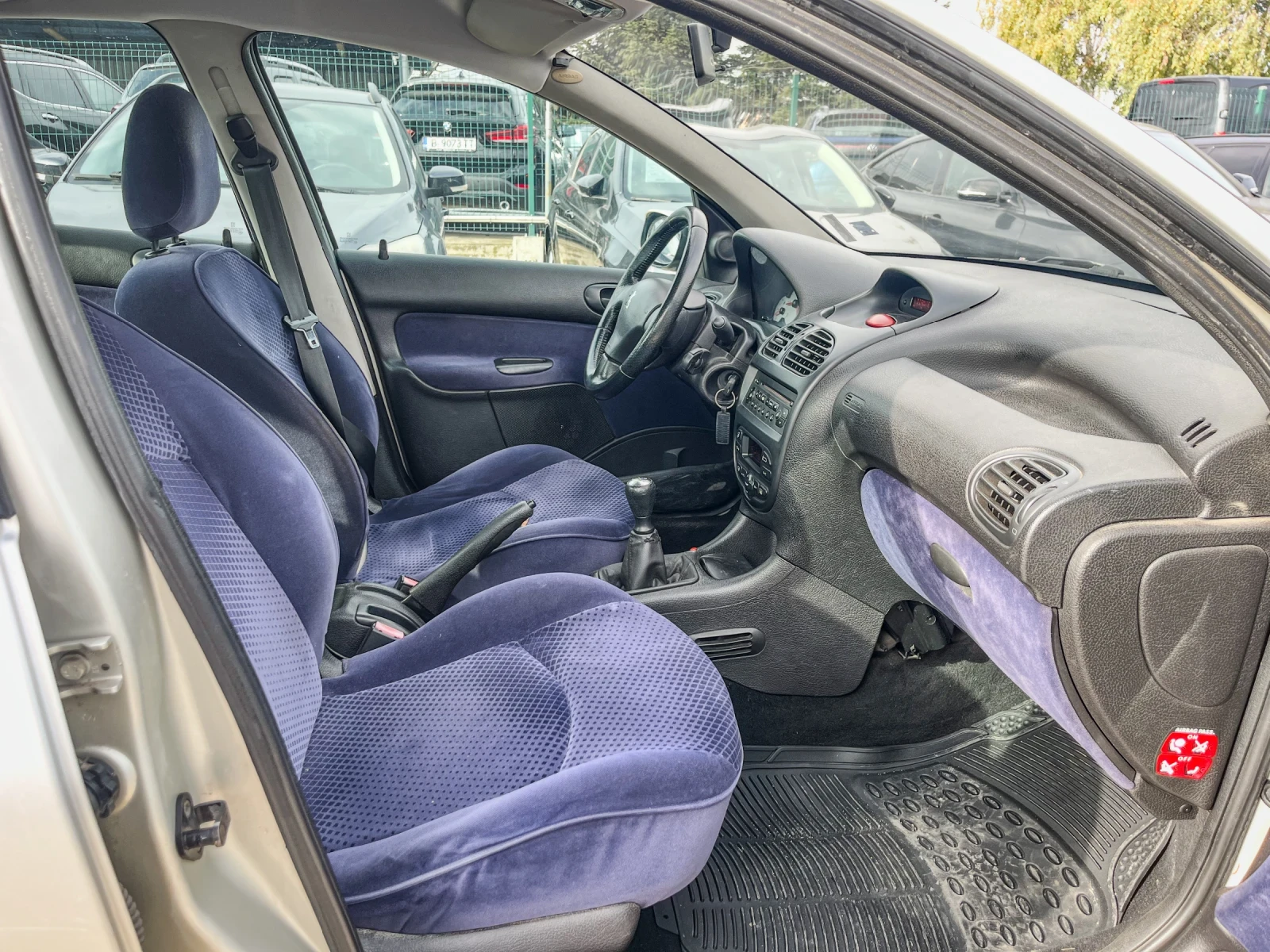 Peugeot 206 1.4 HDI | Mobile.bg   13