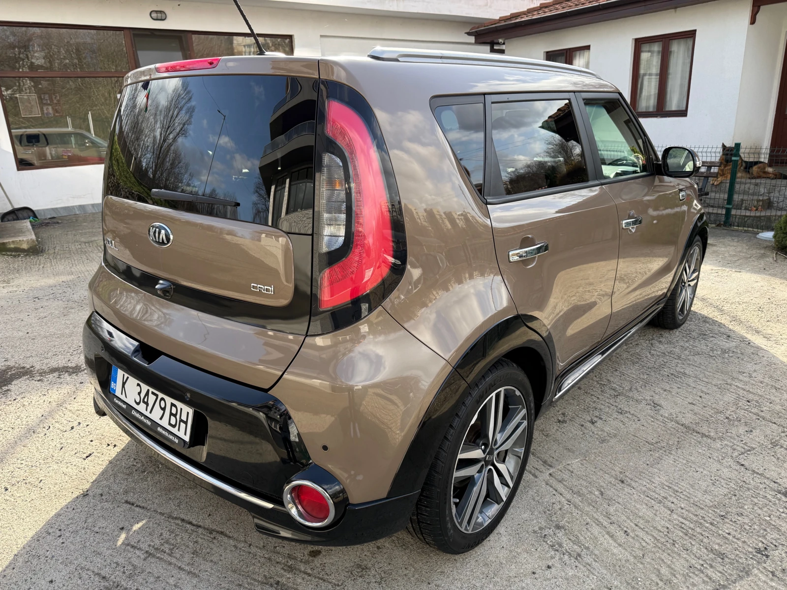 Kia Soul 1.6CRDI Premium - изображение 4