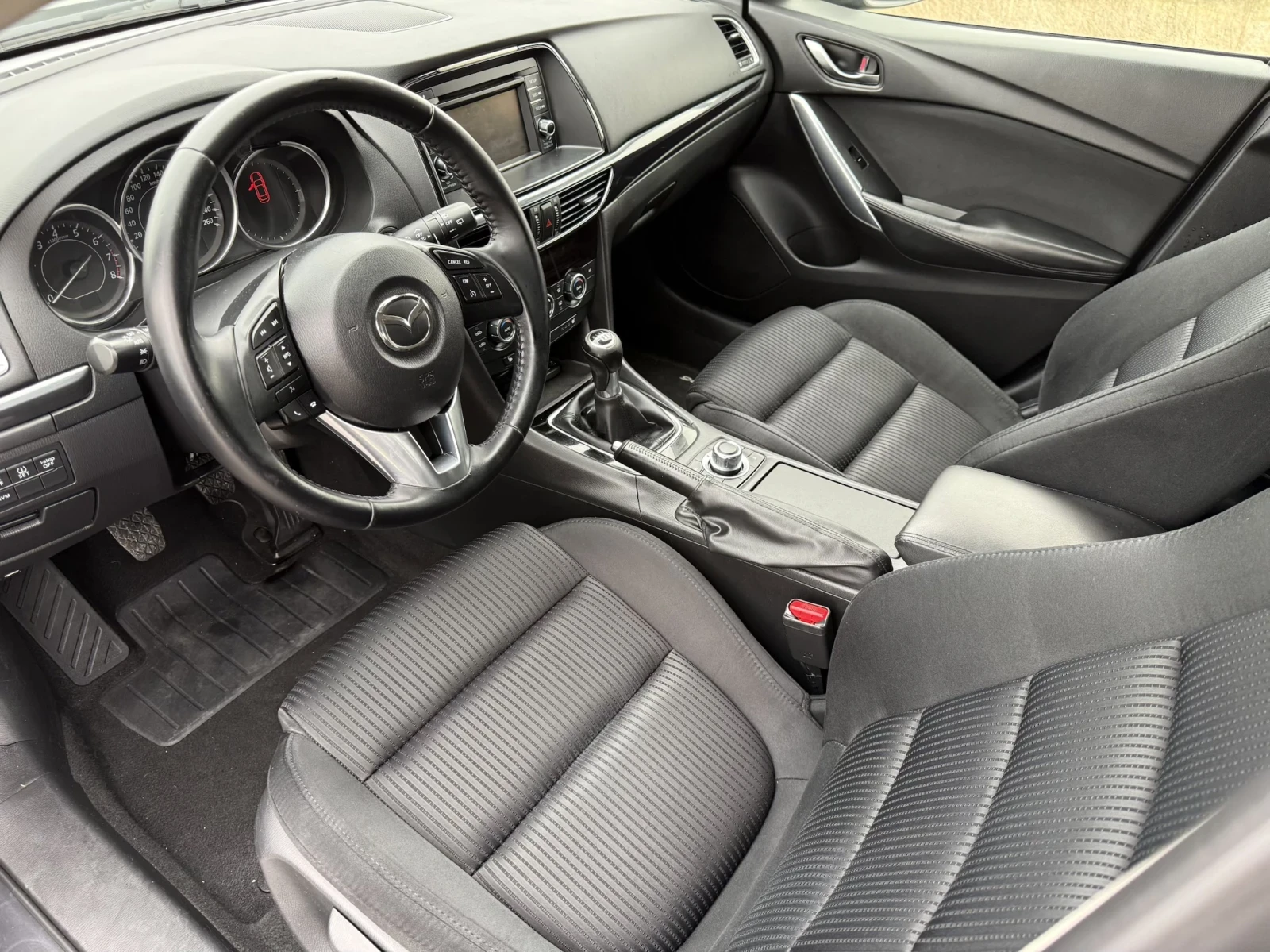 Mazda 6 2.0i SKYACTIV / KEYLESS / NAVI / PODGREV  | Mobile.bg � ����������� 9