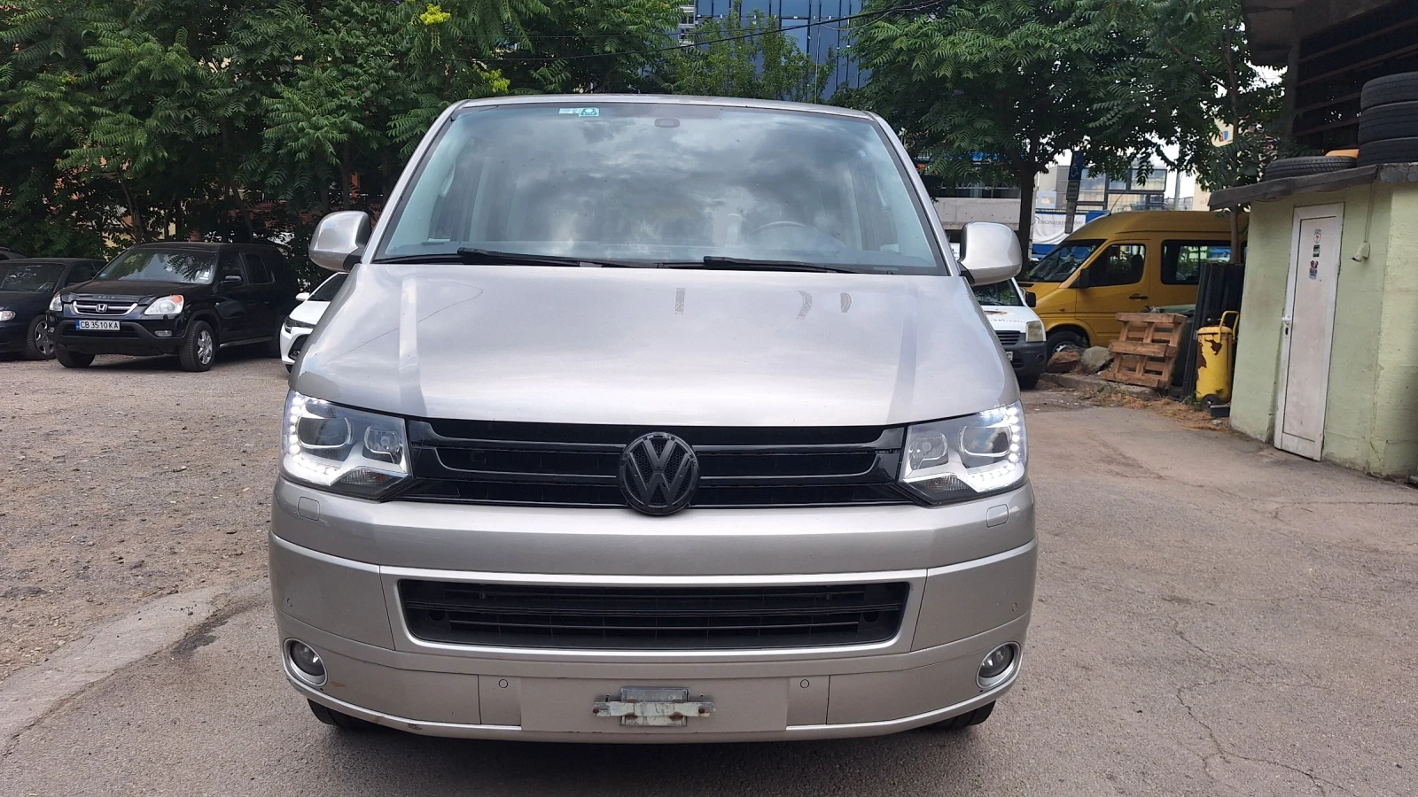 VW Multivan 2.0tdi biT 4motion , снимка 2 - Автомобили и джипове - 53760590