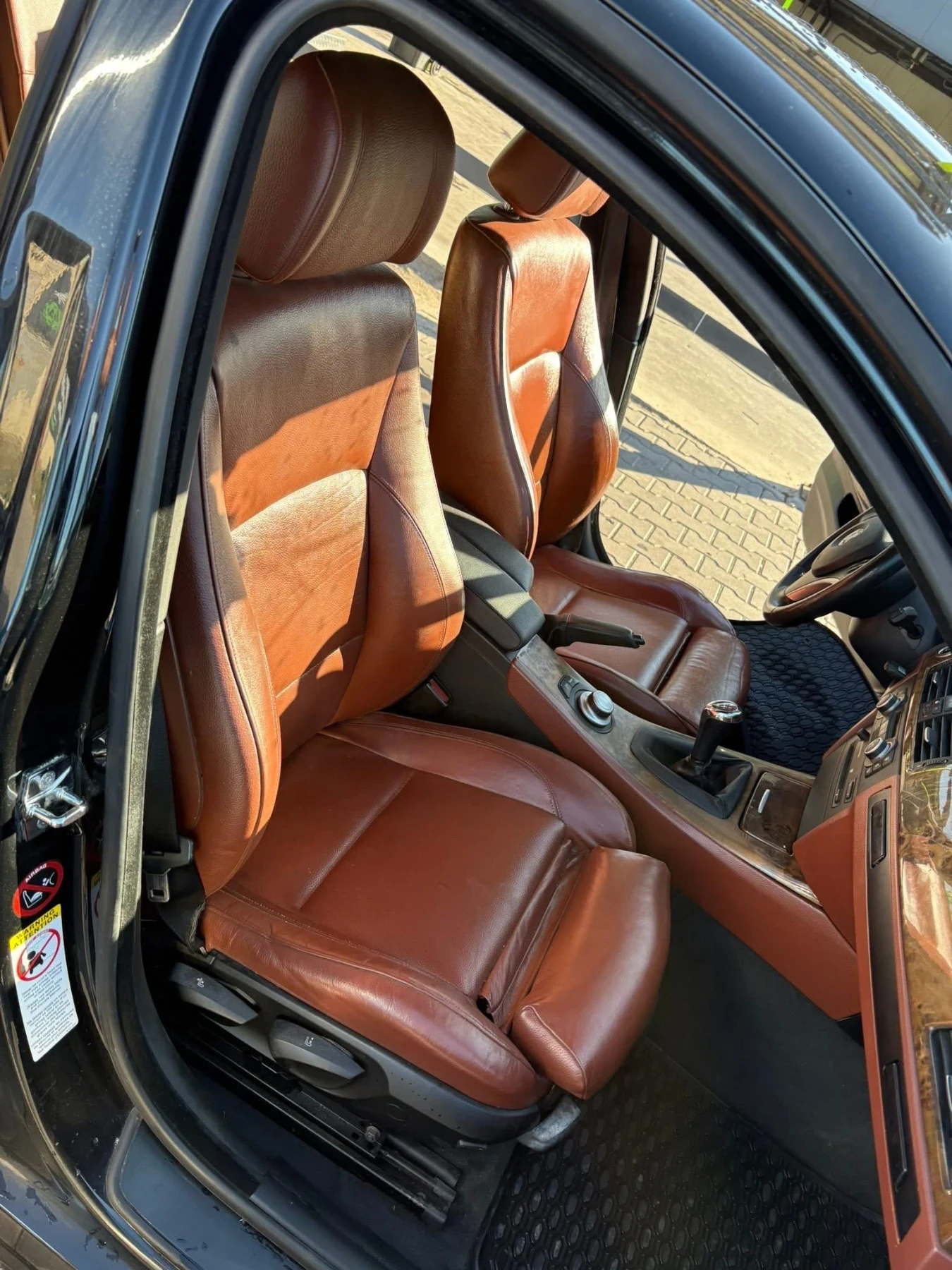 BMW 320 ДОБРО СЪСТОЯНИЕ М ПАКЕТ БАРТЕР, снимка 15 - Автомобили и джипове - 53739829