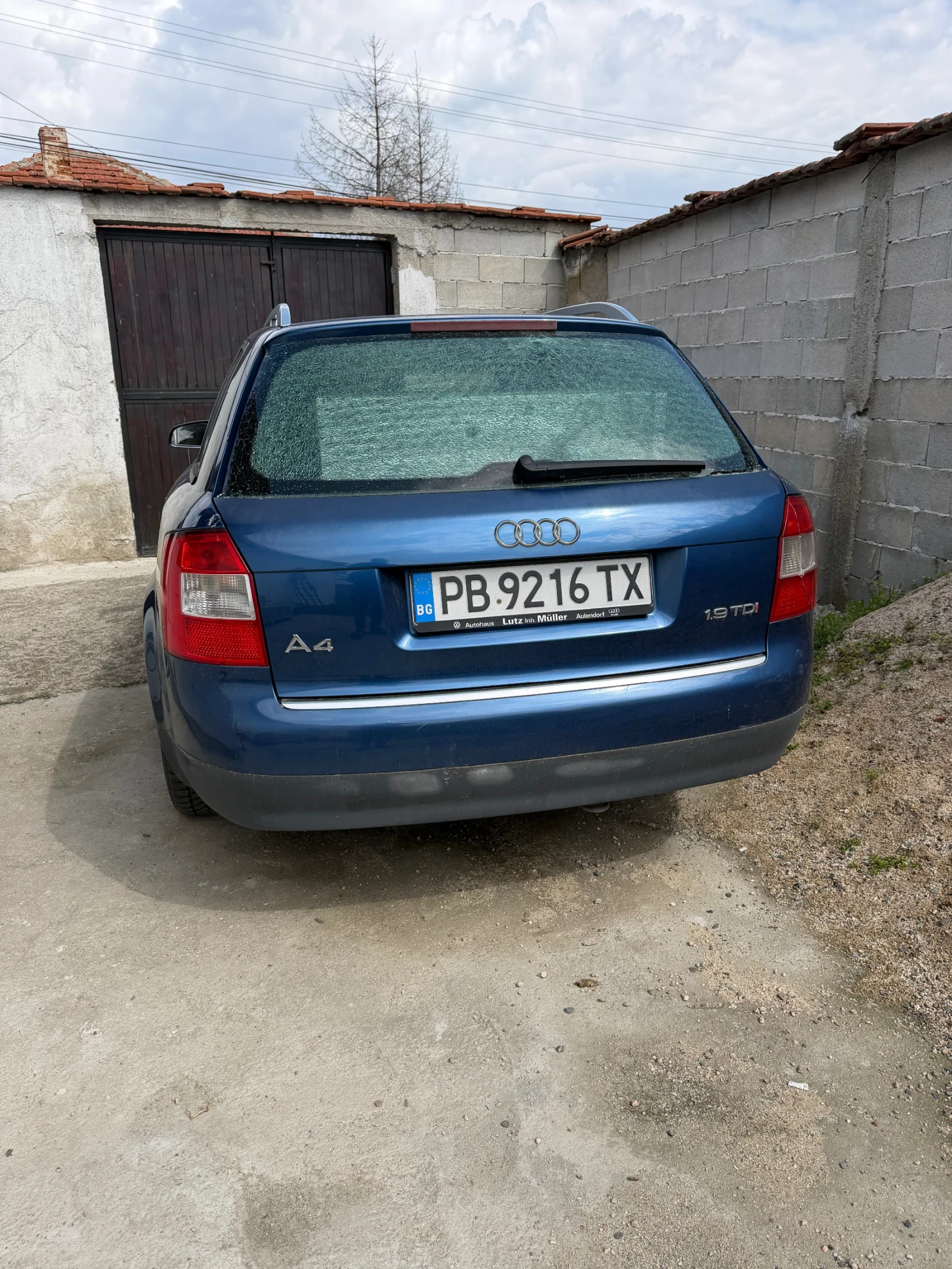 Audi A4 b6, снимка 2 - Автомобили и джипове - 53975444