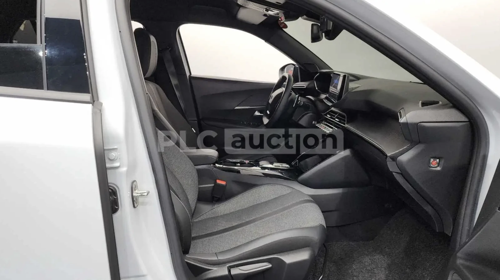 Peugeot 2008 Alure* 1.5 BlueHDl* ���� ����!*  | Mobile.bg � ����������� 11