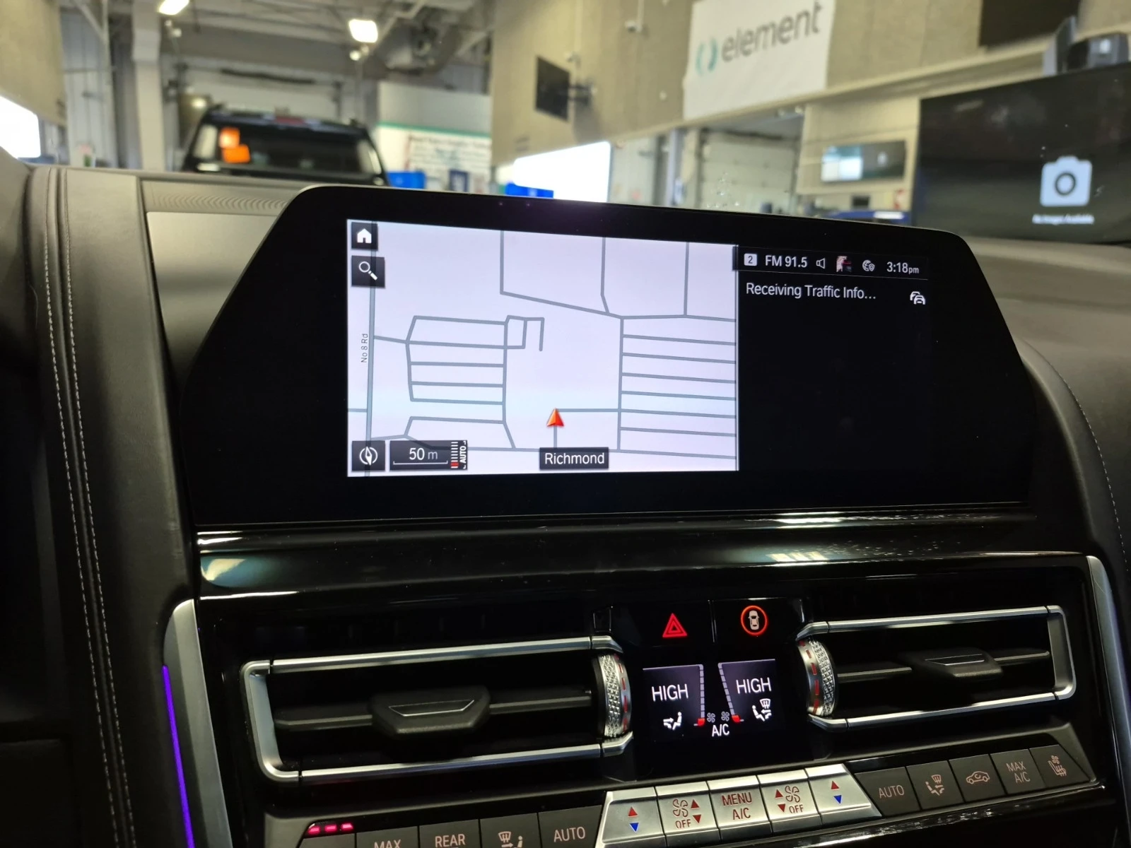 BMW 850 X-Drive * * CARFAX * * АВТО КРЕДИТ * * , снимка 9 - Автомобили и джипове - 54070310